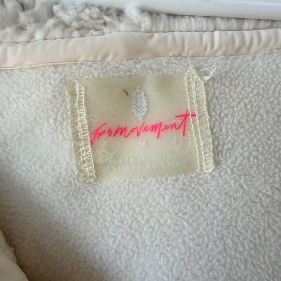 FP Movement Jacket Was She Pullover Fleece Ivory Cream Size Medium - Picture 8 of 8